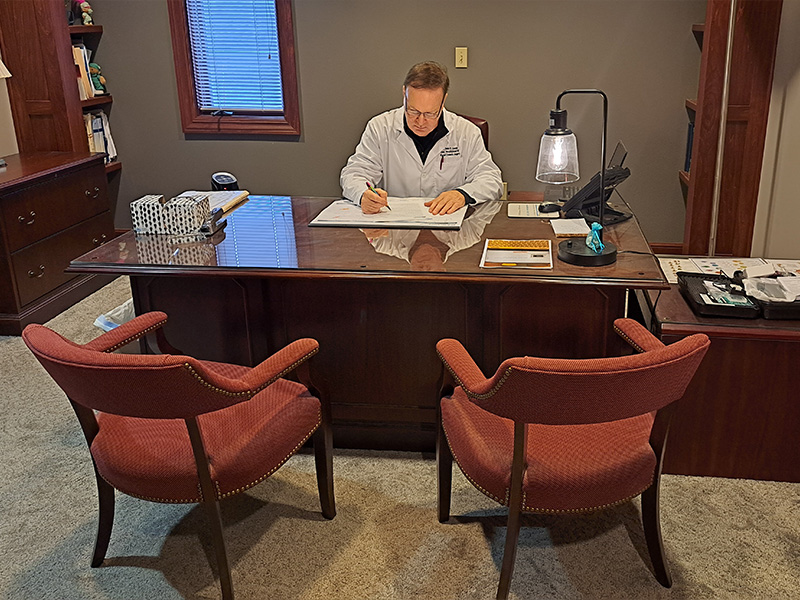 Akron Area Oral Maxillofacial   Facial Cosmetic Surgery Center | Dental Implants, General Anesthesia and Corrective Jaw Surgery