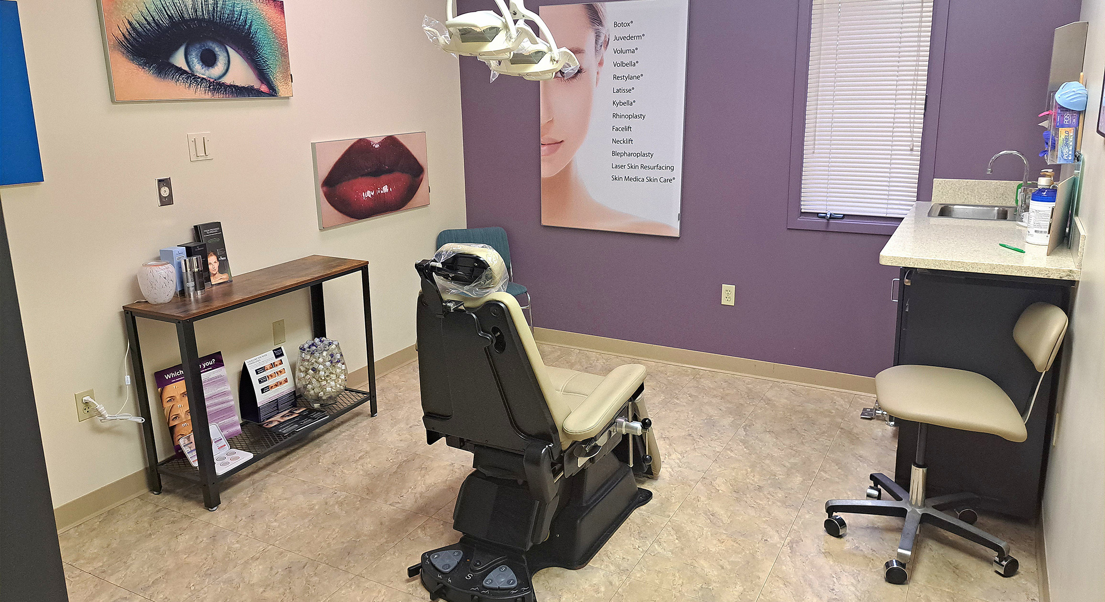 Oral and Maxillofacial Surgeon 44303